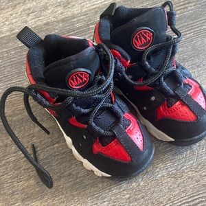 Nike Air Max 2 toddler shoes!